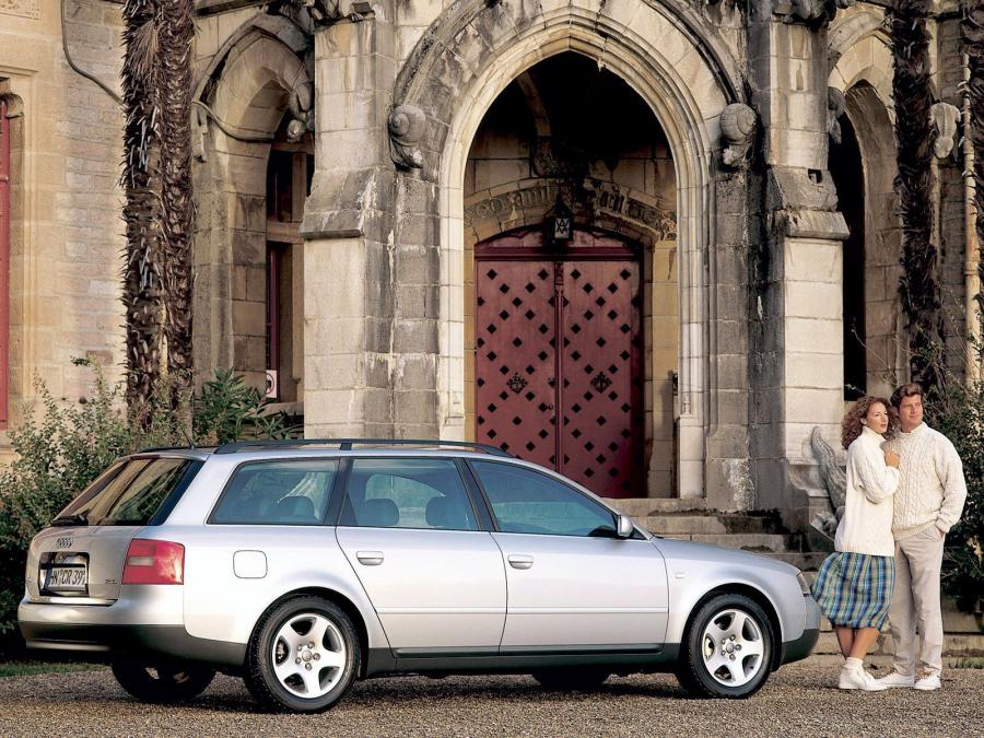  Audi A6 2.8 Avant (4B, C5) 1998 года  (фото 8 из 11)